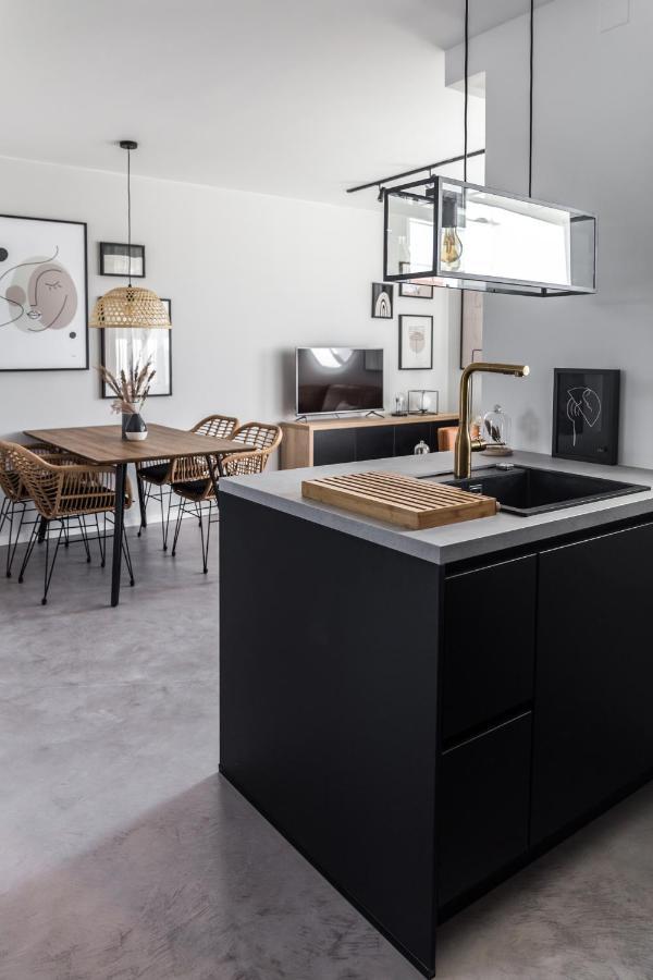 O'Live Residence - Designer Suites Bibinje Buitenkant foto